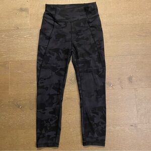 Lululemon Black Army Pattern Luxtreme Leggings Size 6